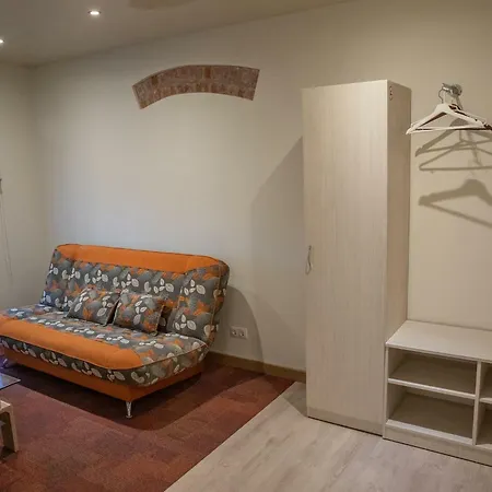 Sveciu Namai - Pilies Papedeje Apartment